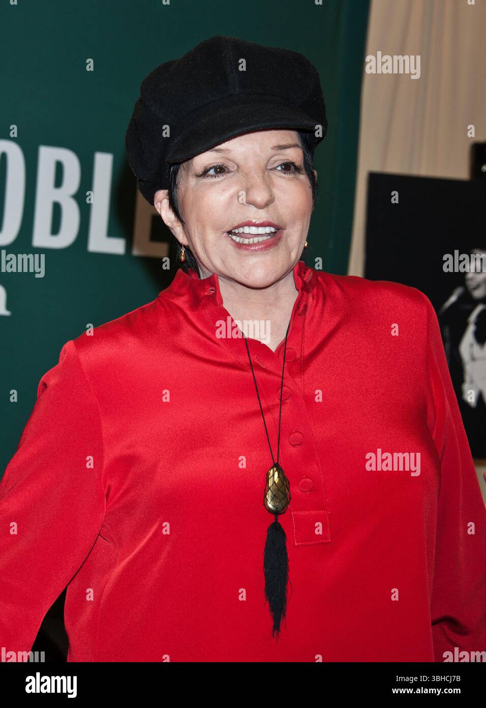 Liza Minnelli bei einer Unterzeichnung von „Live at the Winter Garden“ in Barnes & Noble in New York City – 09. Mai 2012 Stockfoto