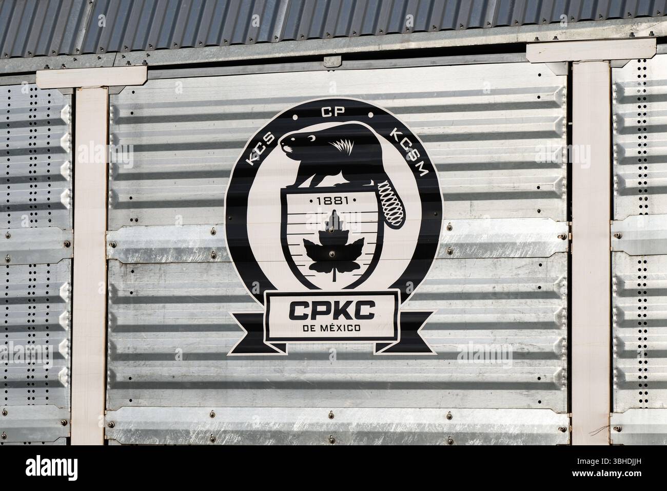 Seattle - 23. Mai 2025; kanadisches Logo in Kansas City de Mexico auf dem Triebwagen Stockfoto