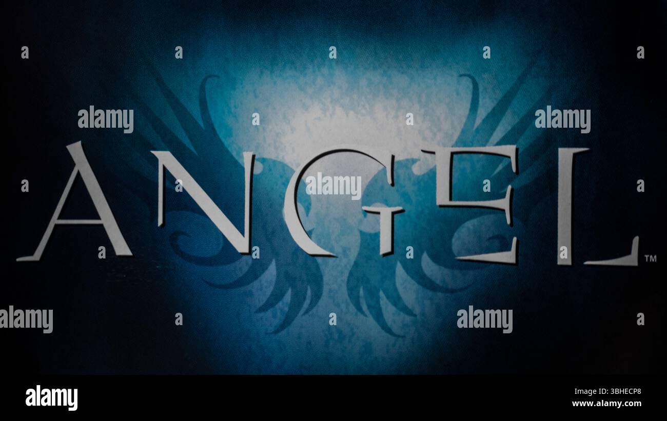 Hintergrund der Angel-Serie mit Titeltext und klassischer Grafik mit Engelsflügeln Stockfoto