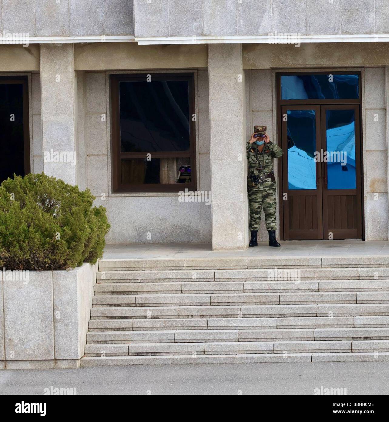 Soldat der koreanischen Volksarmee (8830810). Stockfoto