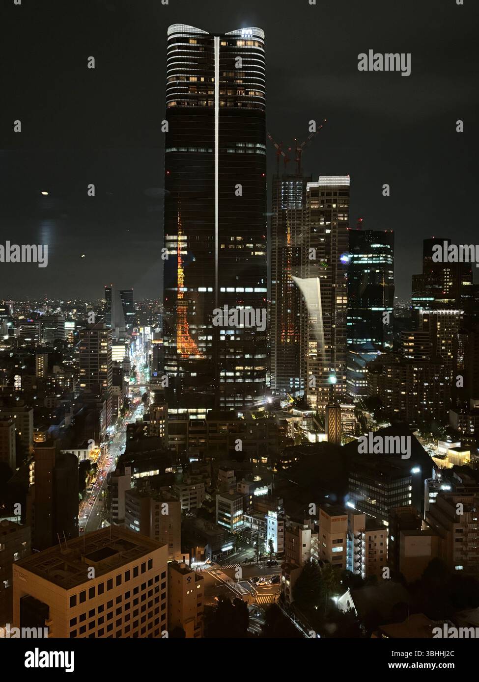 Tokyo Tower, Japan - Smartphone-aufgenommenes Stockfoto