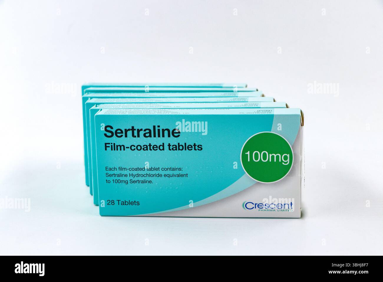 Verpackung von Crescent Sertralin 100 mg Filmtabletten auf weißem Hintergrund Stockfoto