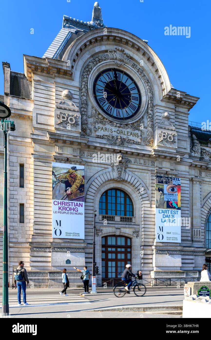 Das Musée d'Orsay beherbergt impressionistische und postimpressionistische Kunstsammlungen. Wiederverwendung im Beaux Arts-Gebäude des Bahnhofs Gare d'Orsay. Stockfoto