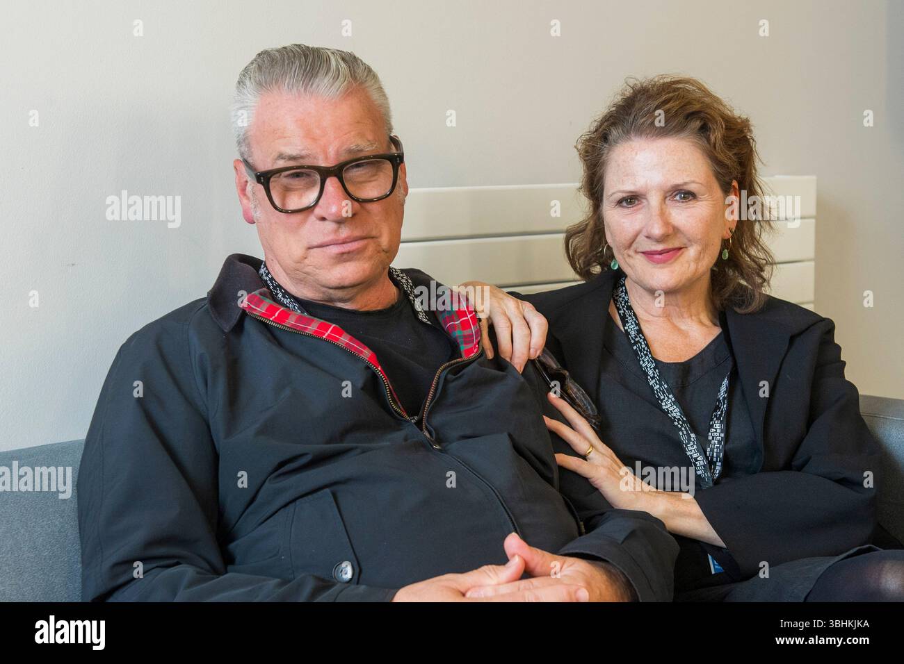 Der Filmkritiker Mark Kermode und seine Frau Linda Ruth Williams besuchten das Shetland-Drehbuch-Festival, um das Kino mit dem Publikum auf den Inseln zu feiern. Stockfoto