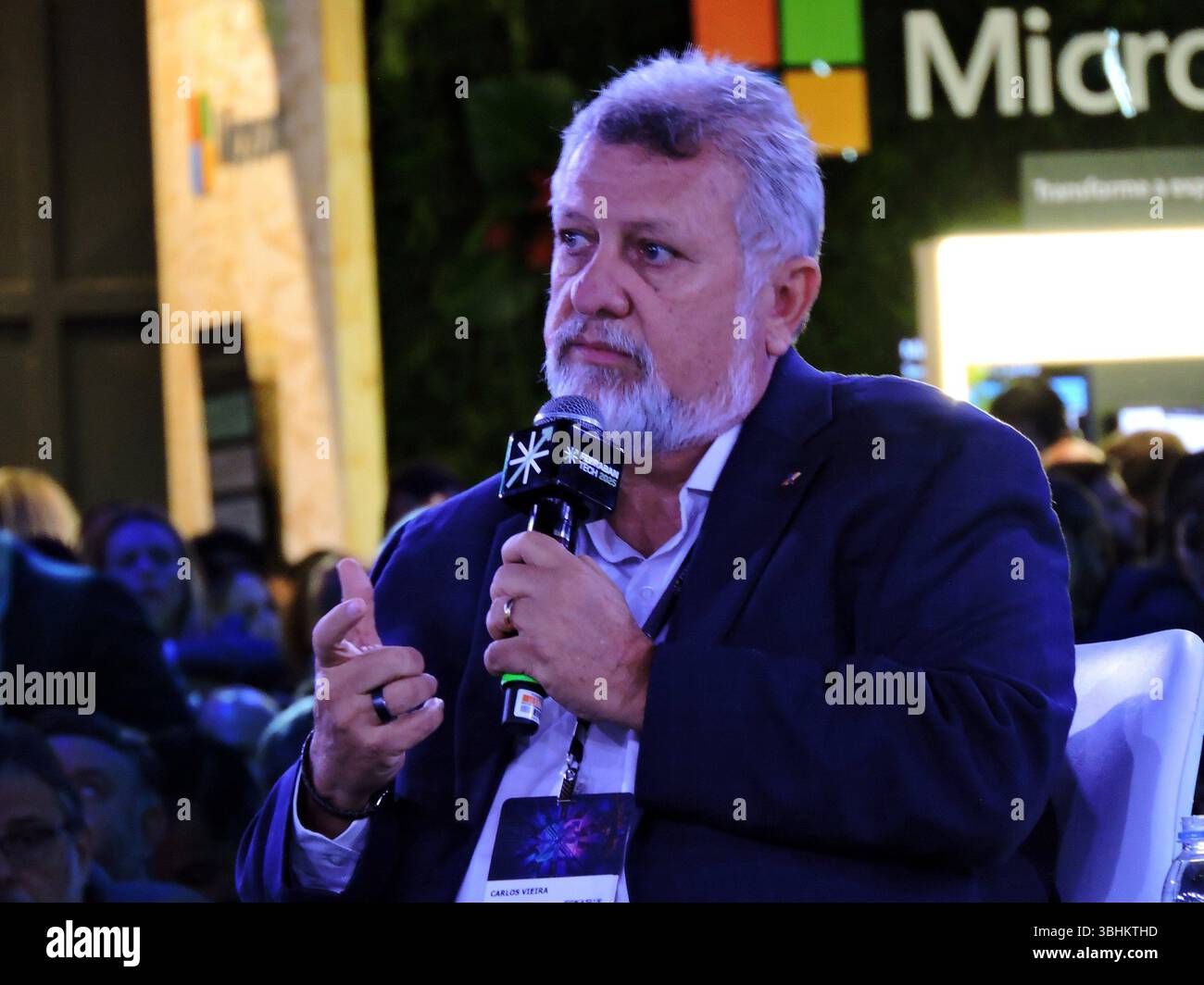 Juni 2025, Sao Paulo, Sao Paulo, Brasilien: Sao paulo(sp), 10/06/2025 - Wirtschaft/Markt/Febraban - carlos vieira, Präsident der caixa economica Federal bei der Eröffnung der Febraban-Technologie auf der transamerica expo in santo Amaro, Südzone von sao paulo, unter Beteiligung von gabriel Galipolo, Präsident der Zentralbank, luiz carlos trabuco, Präsident des Vorstands von Febraban, milton maluhy filho, ceo von itau unibanco, Präsident von banceio; marcelo noronha, ceo von bradesco, mario leao, Präsident von banco santander, carlos vieira, Präsident von caixa Economic Stockfoto