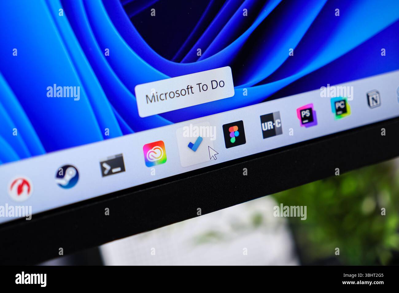 Posen, Polen – 6. Juni 2025: Symbol für die Microsoft-To-do-App in einer Windows 11-Desktop-Taskleiste mit einem Mauszeiger, der die Auswahl für STR Stockfoto