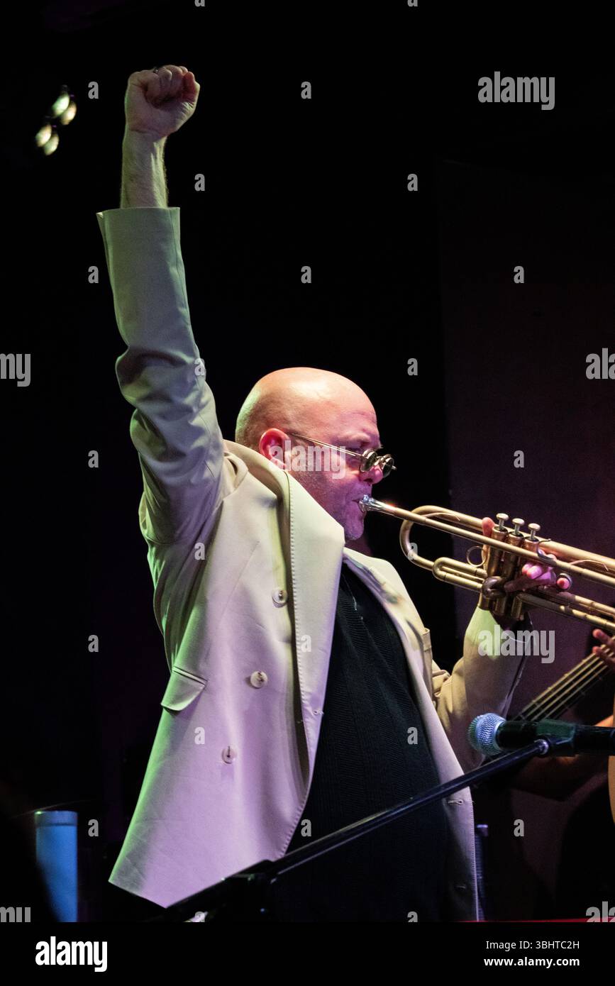 Philip Lassiter spielt bei Ronnie Scott's, soho, London Stockfoto