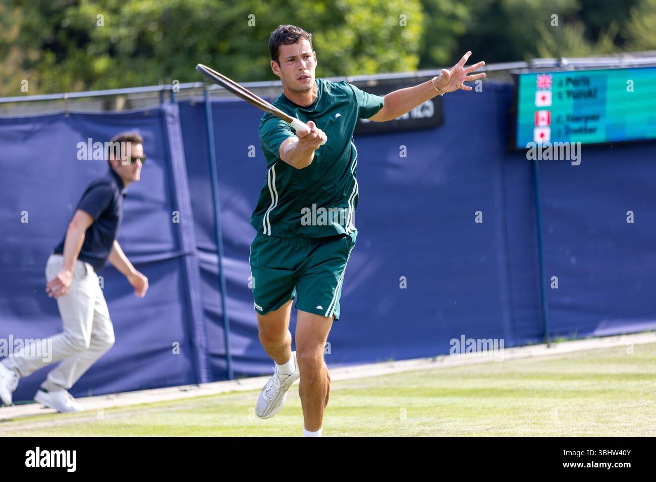 Lexus Ilkley Open 2025, ATP Challenger Tour, Herren-Doppel, Ilkley, Vereinigtes Königreich, 11. Juni 2024, Joshua PARIS Takeru YUZUKI VS Cleeve HARPER James TROTTER im Ilkley Lawn Tennis and Squash Club, Credit Aaron Badkin/Alamy Live News. Stockfoto