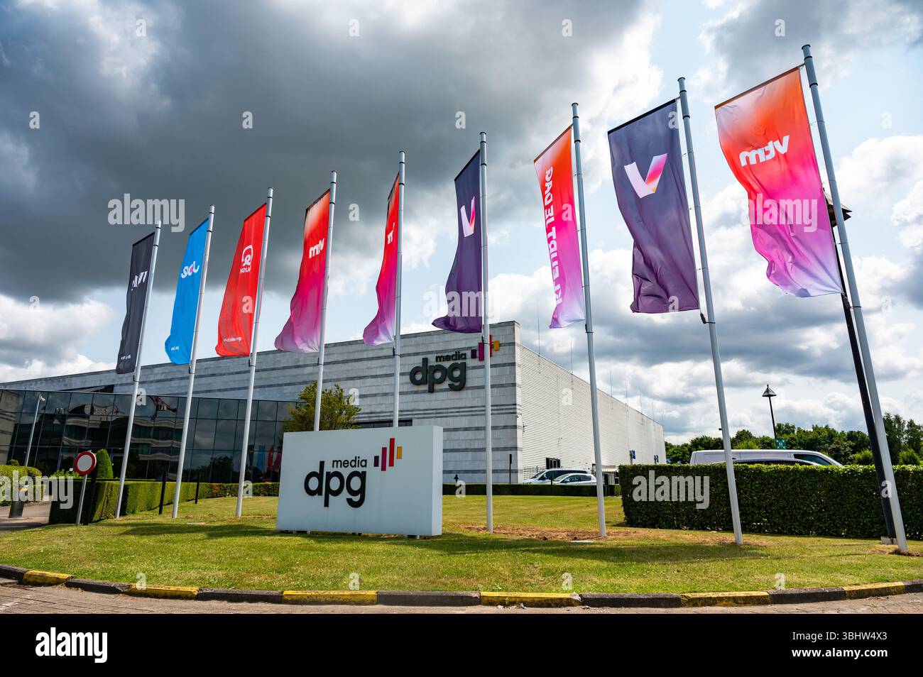 Sitz des DPG-Medienunternehmens in Vilvoorde, Flämisch-Brabant, Belgien, 8. Juni 2025 Stockfoto