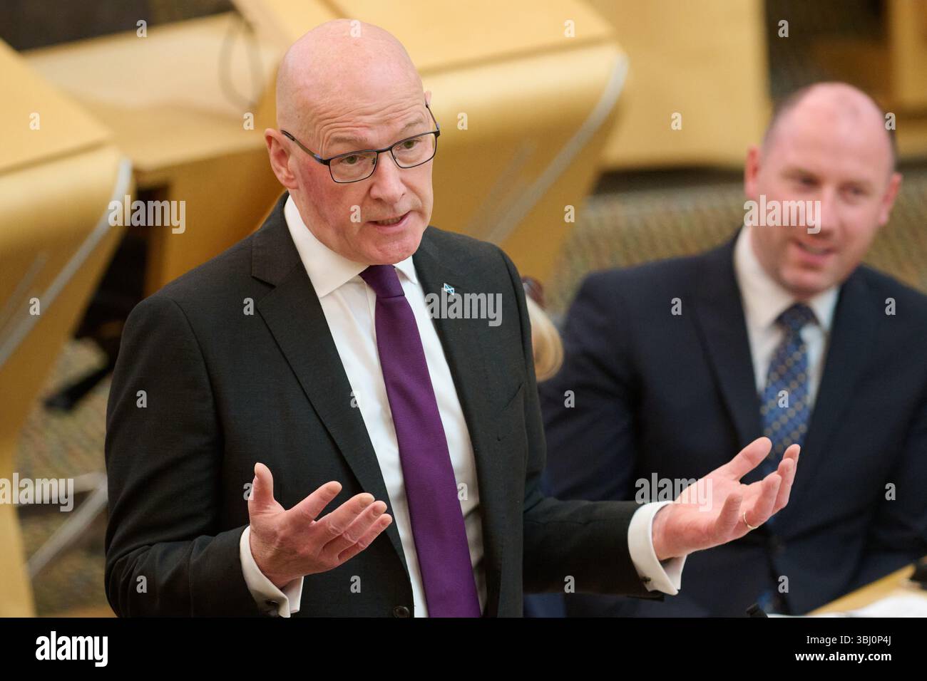 Edinburgh Schottland, Vereinigtes Königreich 12. Juni 2025. Erster Minister John Swinney im schottischen Parlament für erste Ministerfragen. Credit sst/alamy Live News Stockfoto