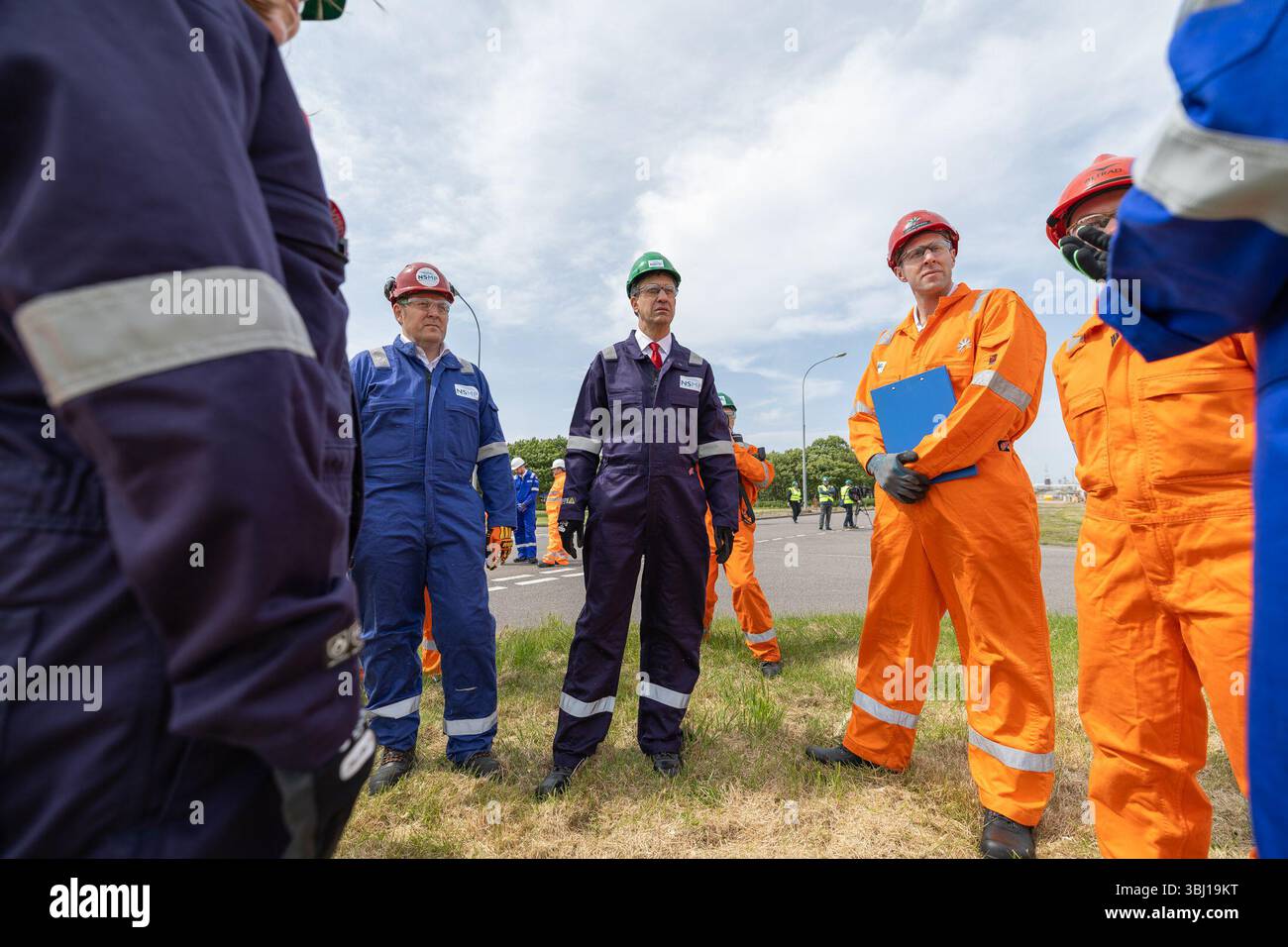 Ed Miliband, Sekretär für Energiesicherheit und Net Zero bei einem Besuch in St. Fergus, Peterhead, Aberdeenshire, um die Finanzierung des Acorn-Projekts zu begrüßen, wie in der Ausgabenüberprüfung bestätigt. Bilddatum: Donnerstag, 12. Juni 2025. Stockfoto