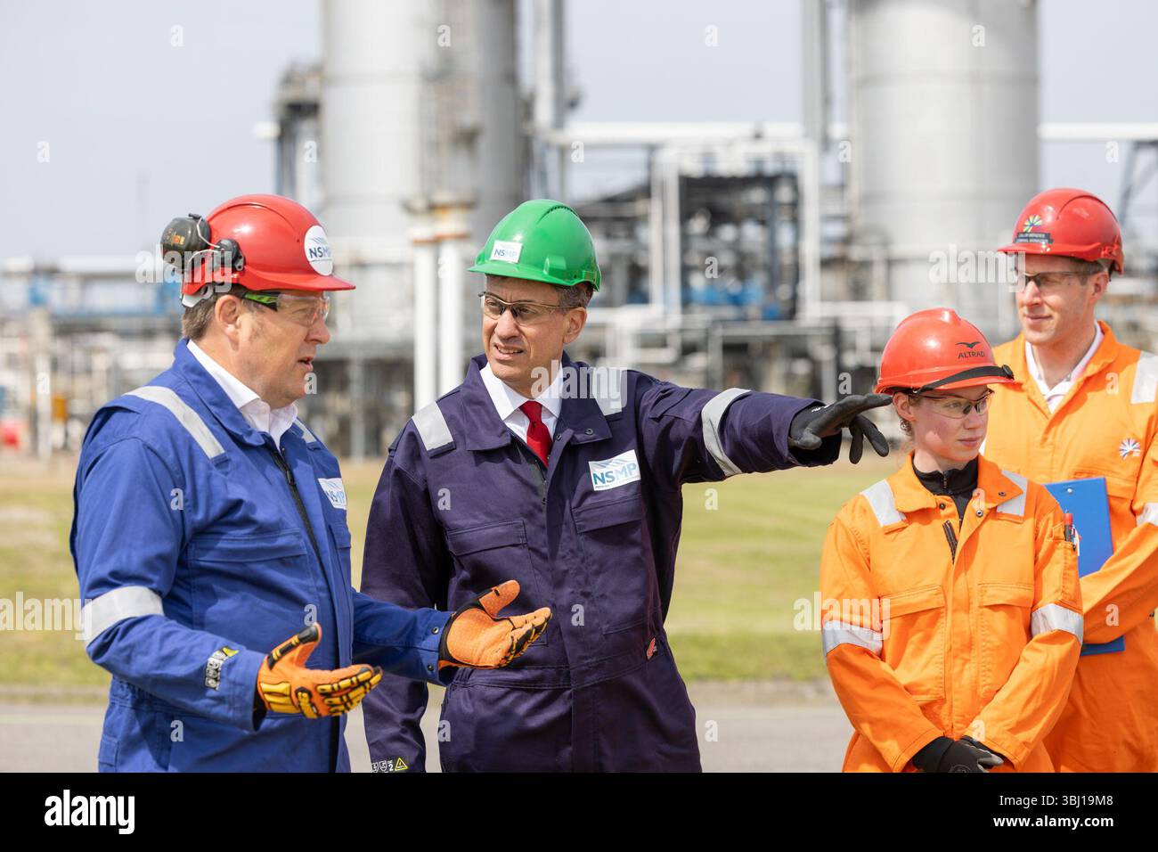 Ed Miliband, Sekretär für Energiesicherheit und Net Zero bei einem Besuch in St. Fergus, Peterhead, Aberdeenshire, um die Finanzierung des Acorn-Projekts zu begrüßen, wie in der Ausgabenüberprüfung bestätigt. Bilddatum: Donnerstag, 12. Juni 2025. Stockfoto