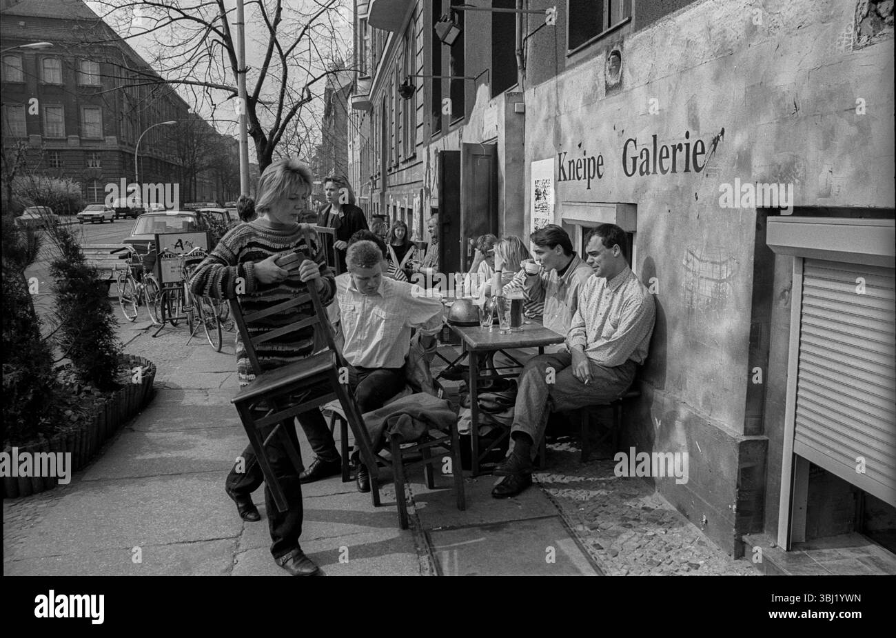 Deutschland, Berlin, 17.05.1992, Pub, Galerie Assel, Oranienburger Straße, Europa Stockfoto