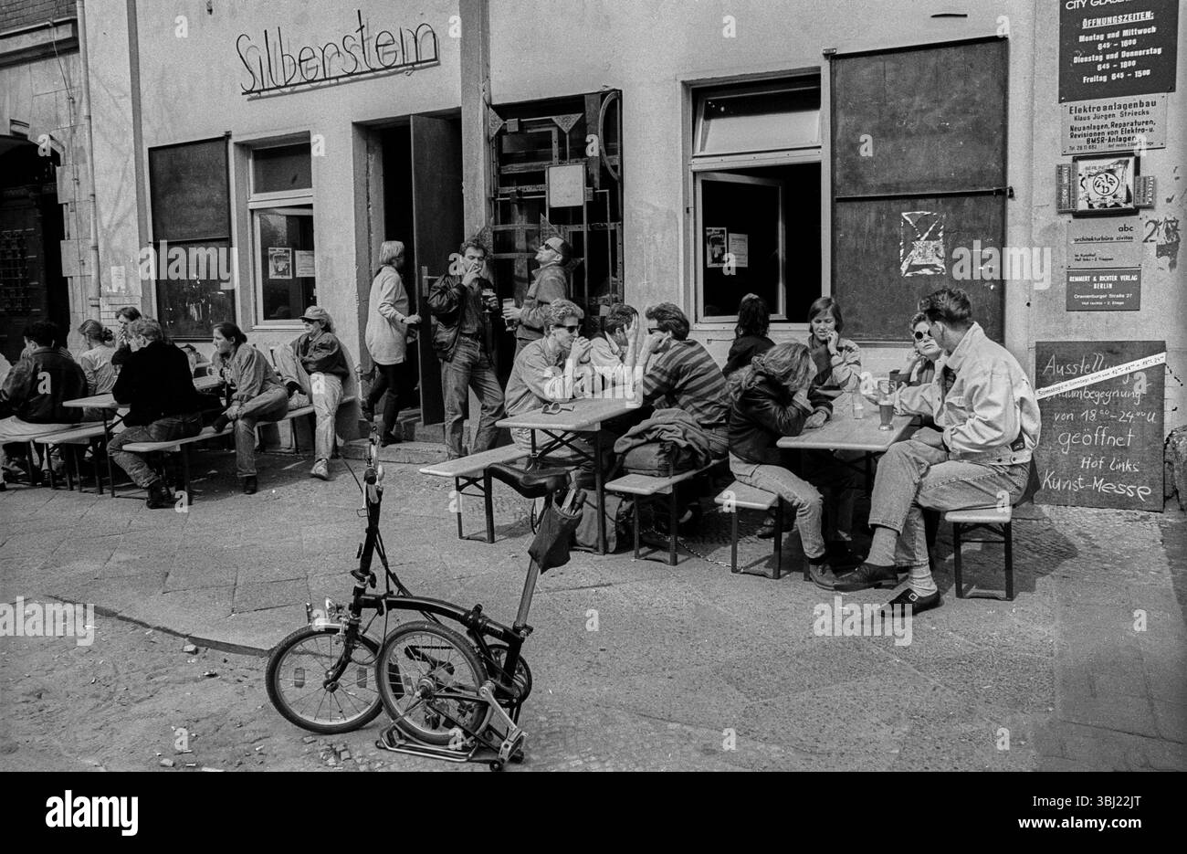 Deutschland, Berlin, 17.05.1992, Pub, Galerie Assel, Oranienburger Straße, Europa Stockfoto