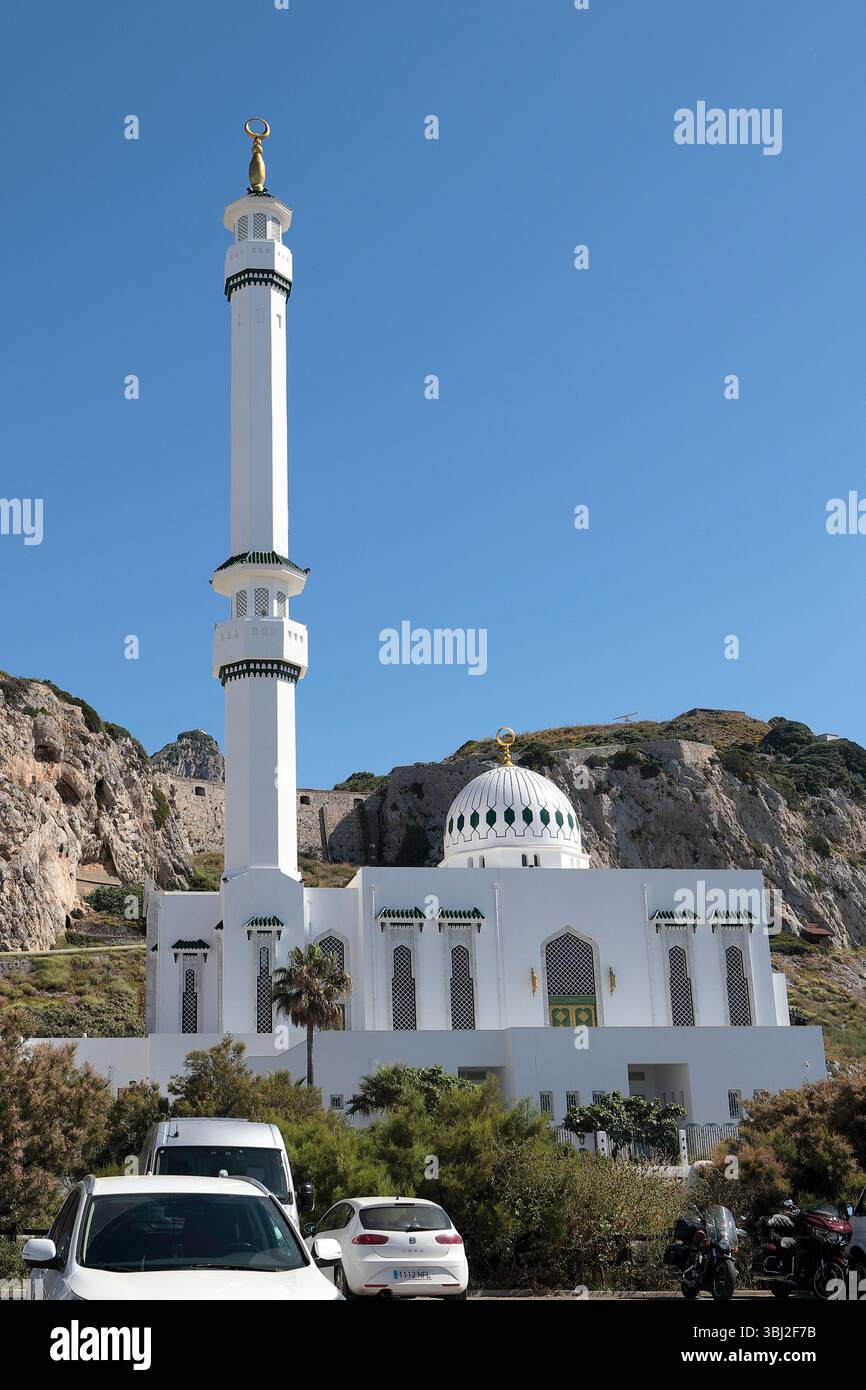 Ibrahim-al-Ibrahim-Moschee, auch bekannt als King Fahd bin Abdulaziz al-Saud-Moschee oder Moschee des Hüters der beiden Heiligen Moscheen in Europa Point, Gibraltar Stockfoto