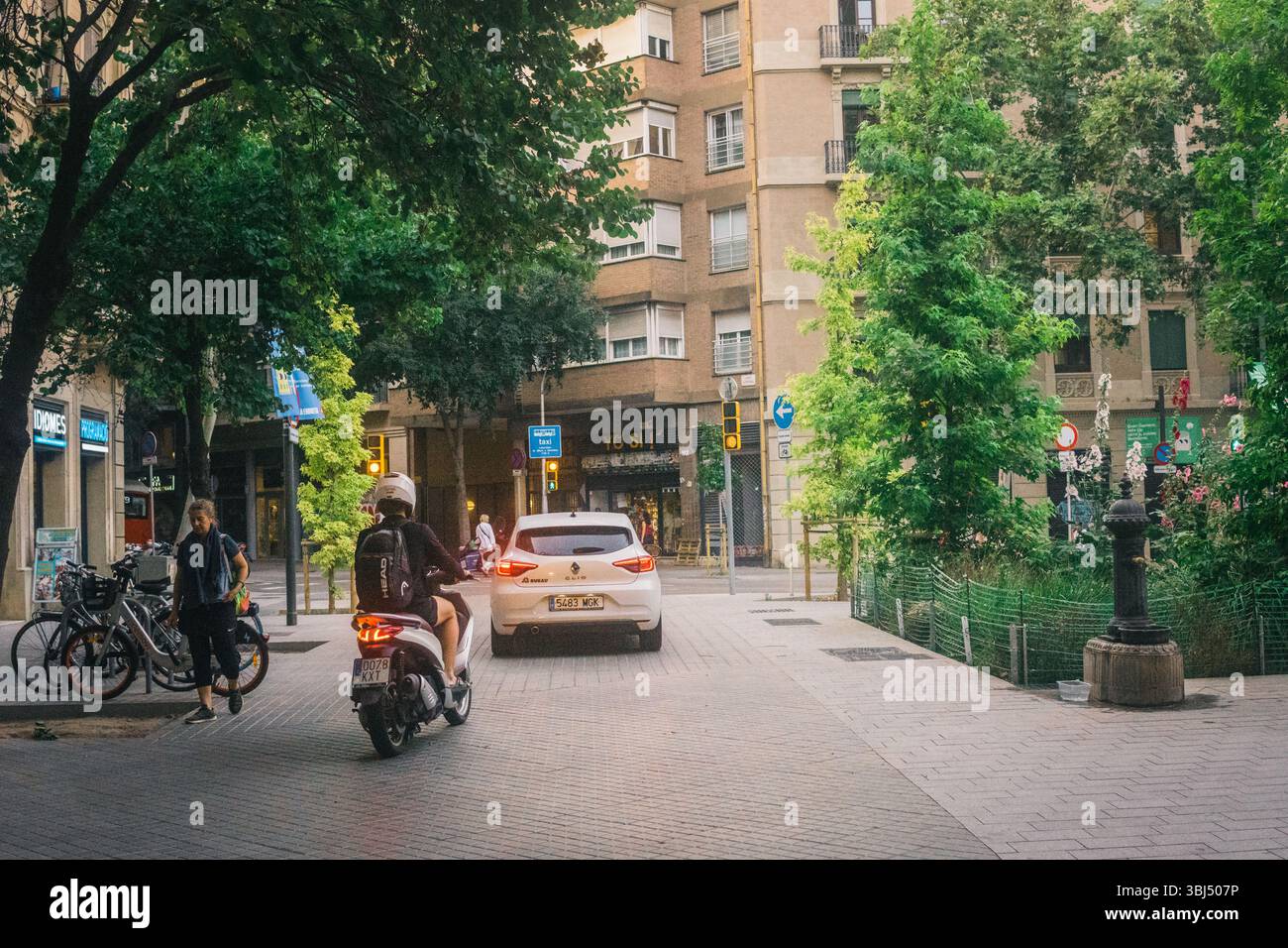 Barcelona Sommerstraßen Stockfoto