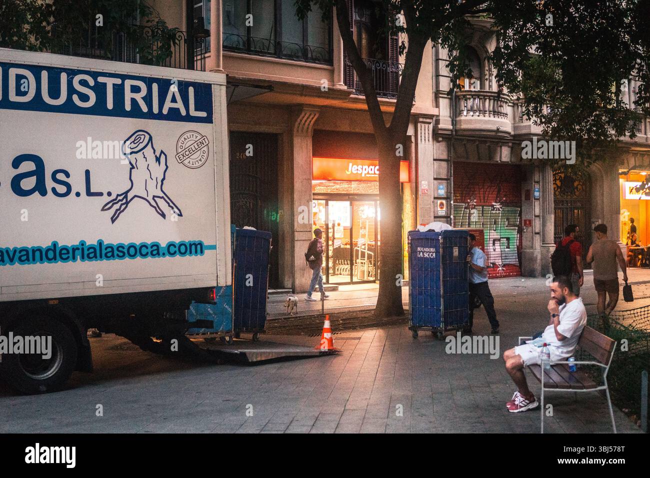 Barcelona Sommerstraßen Stockfoto