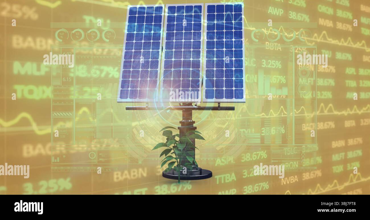 Drei-Panel-Solar-Array auf Metallpfosten, die Setzlinge auf Finanzkarten wachsen, mit Ticker-Overlay Stockfoto