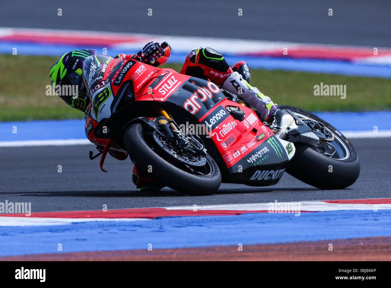 Misano Adriatico, Italien. Juni 2025. Alvaro Bautista von Aruba.it Racing - Ducati mit Ducati Panigale V4R wird während der FIM SBK Superbike Weltmeisterschaft Pirelli Emilia-Romagna Runde 6 - Freies Training auf dem Misano World Circuit Marco Simoncelli gesehen. Quelle: SOPA Images Limited/Alamy Live News Stockfoto