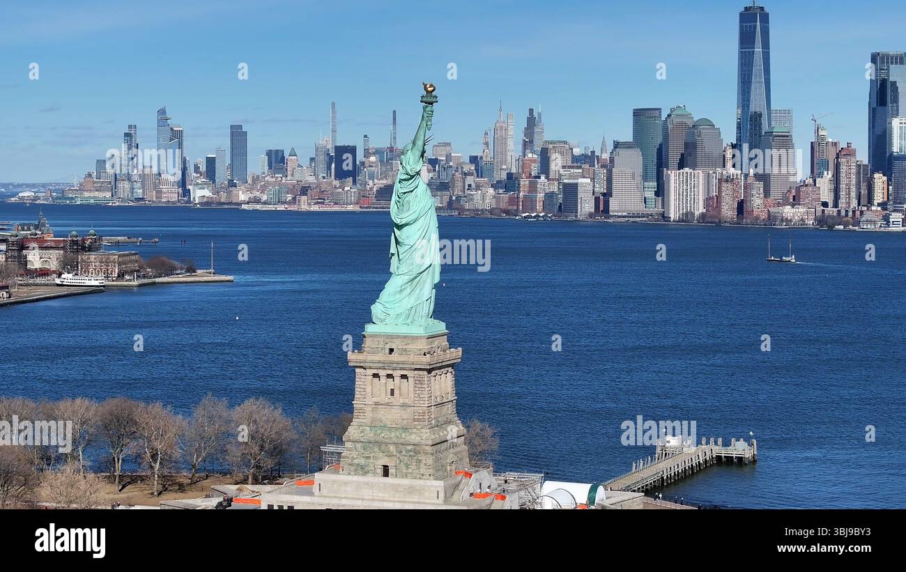 Skyline von New York in den USA. Reiseziel. Wunderschönes Touristenziel. Downtown New York City in den Vereinigten Staaten. Stockfoto