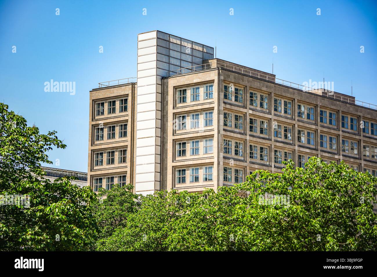Berlin, Alexanderplatz, berühmtes Berolinahaus des Architekten Peter Behrens, 1929-1932 Stockfoto