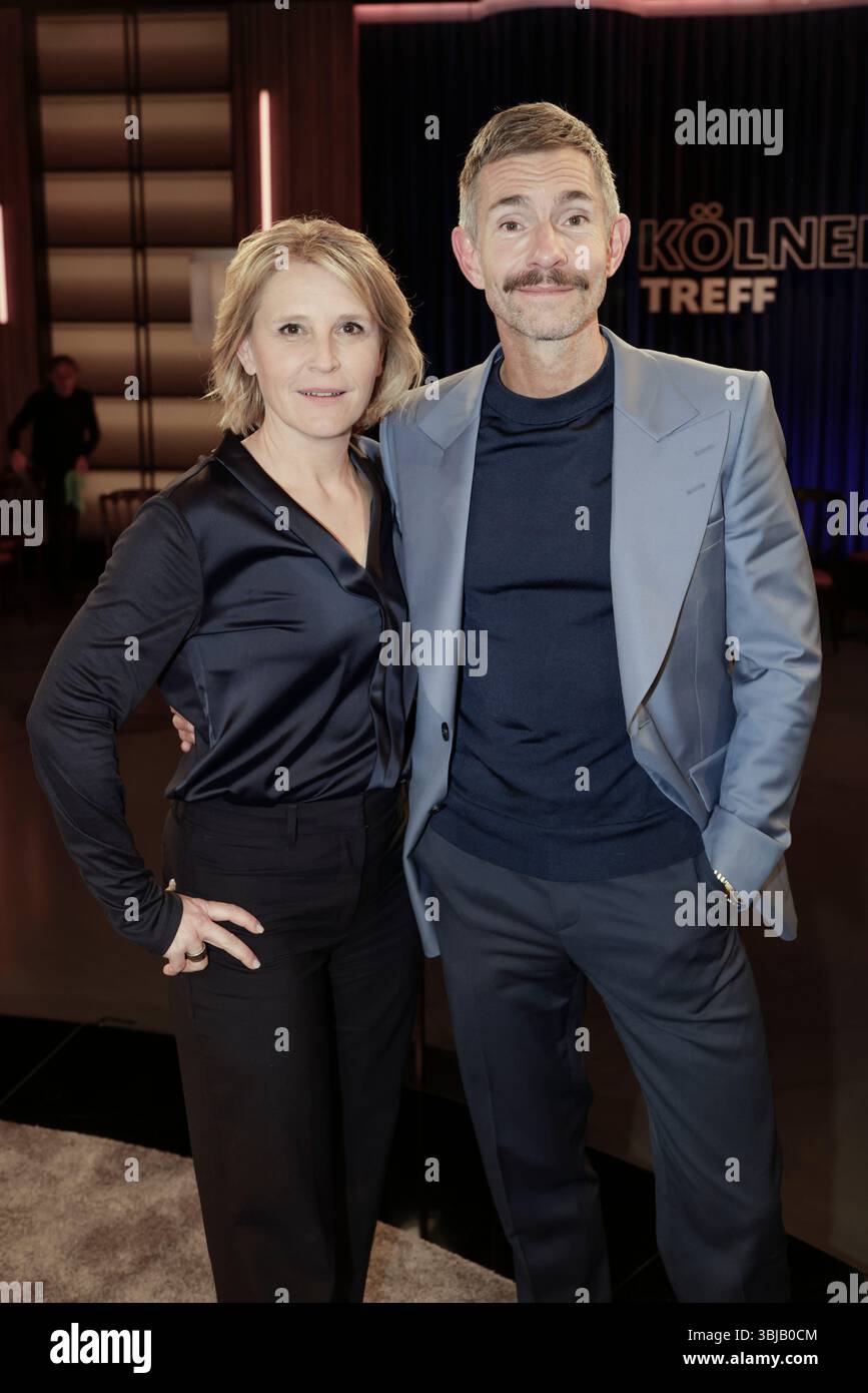 Susan Link und Micky Beisenherz bei der Aufzeichnung der WDR-Talkshow 'Kölner Treff' im WDR Studio BS 3. Köln, 27.03.2025 Stockfoto
