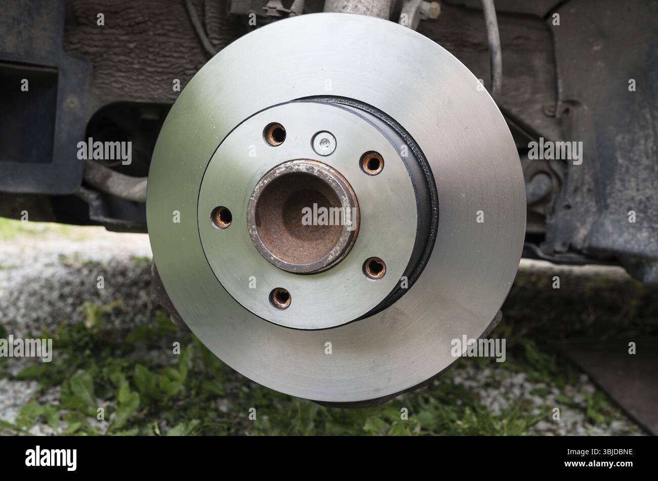 Disc ist reparaturbereit. Autobremssystem Stockfoto