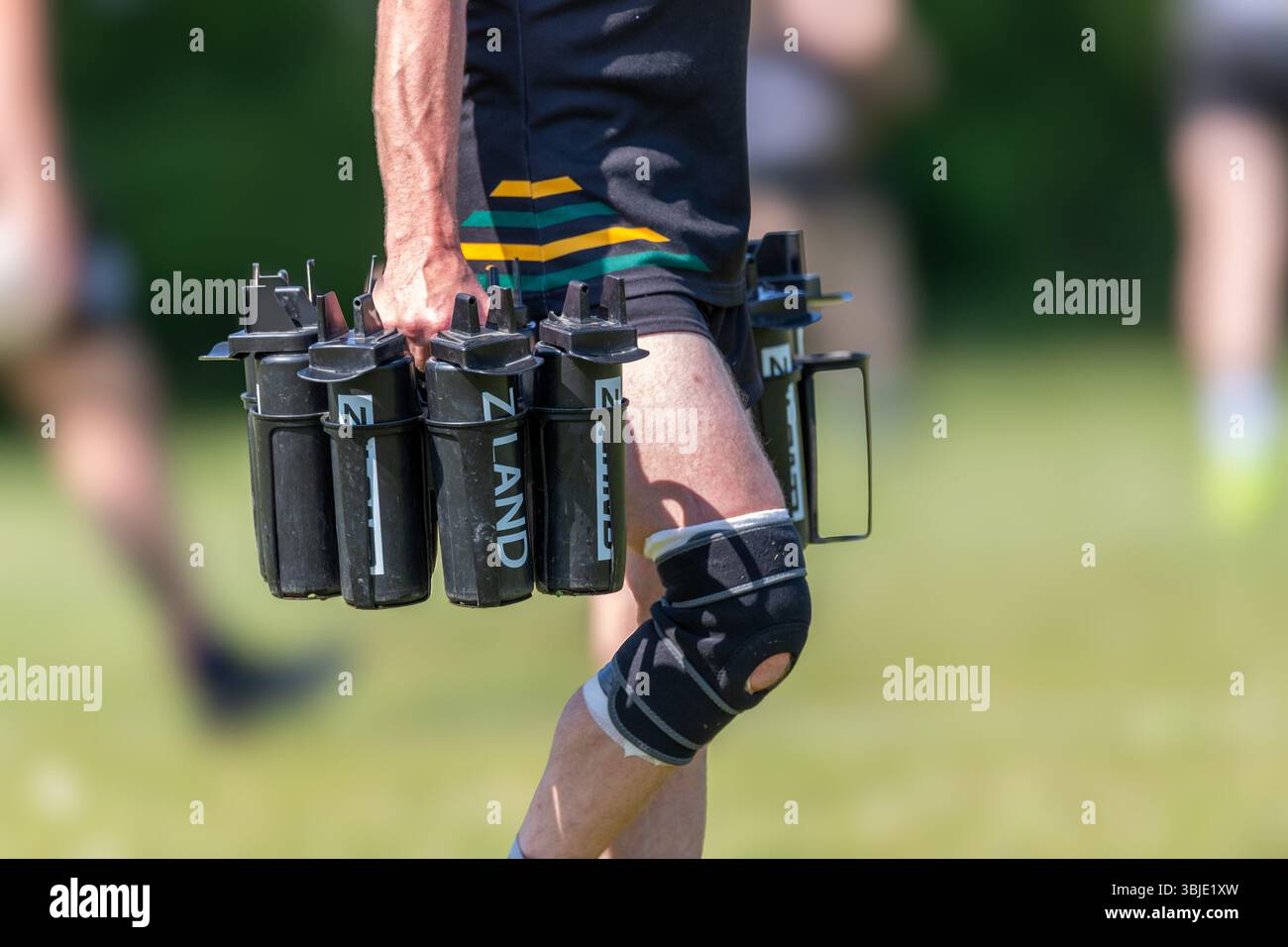 Männer spielen in einem Amateur-Rugby-League-Spiel. Stockfoto