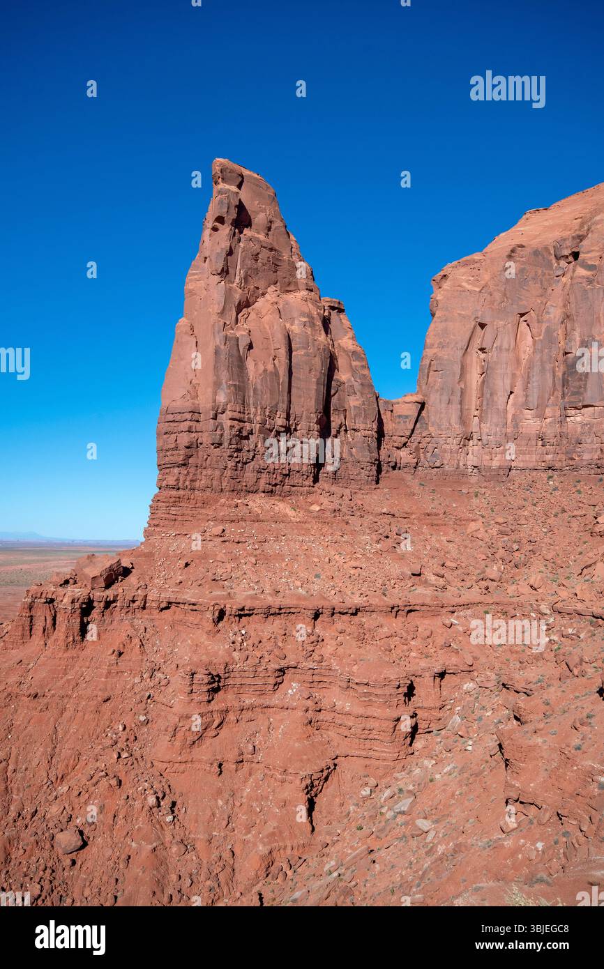 Geformte Felsformation im Monument Valley Navajo Tribal Park, Arizona, USA Stockfoto