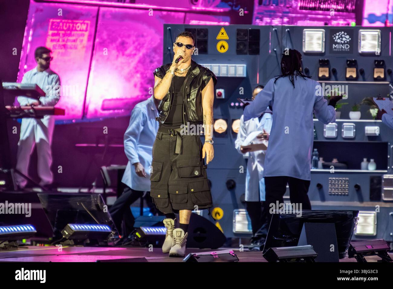 Marracash in Concerto allo Stadio Olimpico 'Grande Torino' Foto di Luca Moschini - Turin 14/06/2025 - Data Sold Out del Tour 'Marra Stadi 2025' Stockfoto