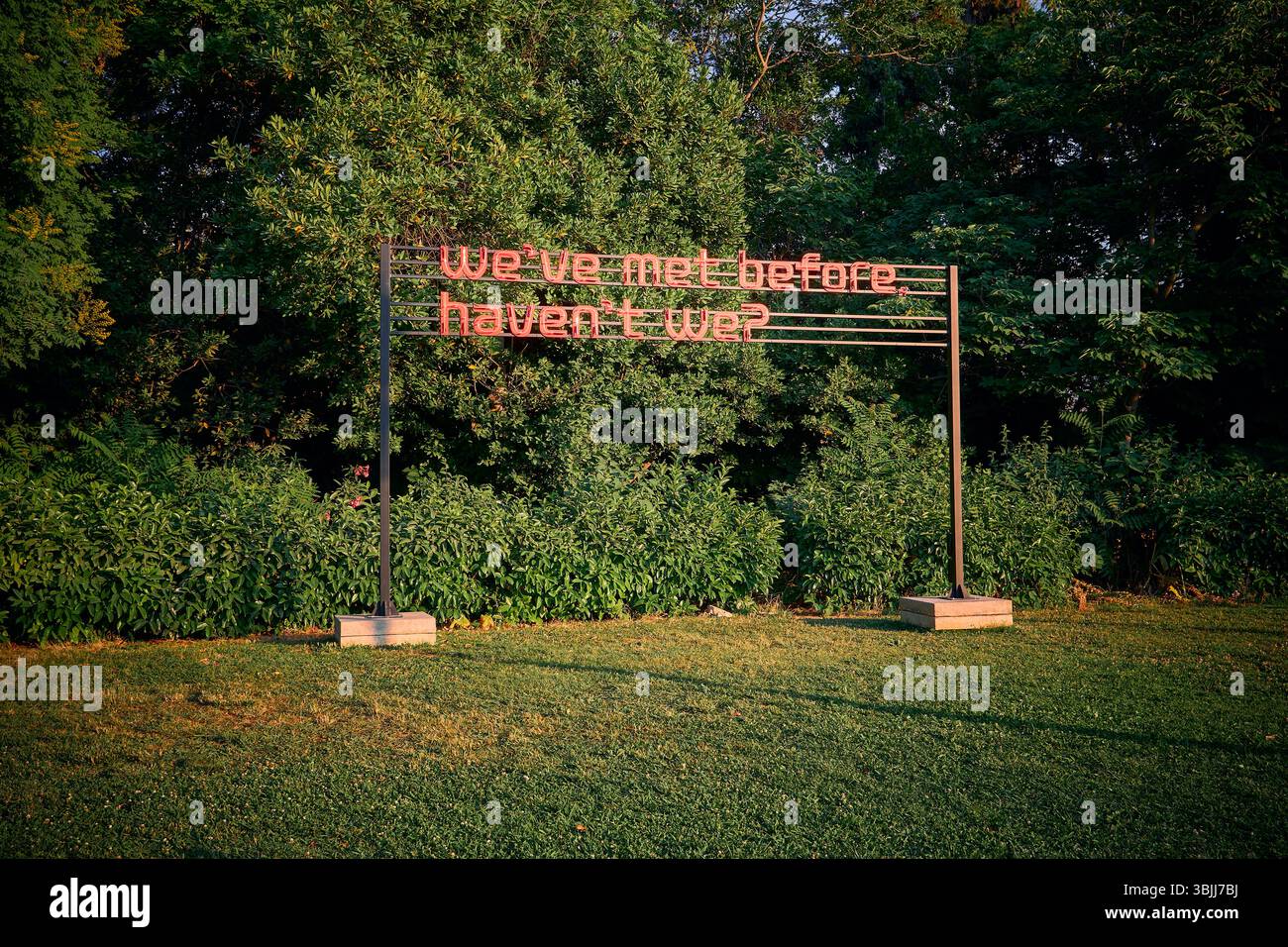 Plasmata 3 - Onassis Stegi, Pedion tou Areos, Athen, Griechenland Stockfoto