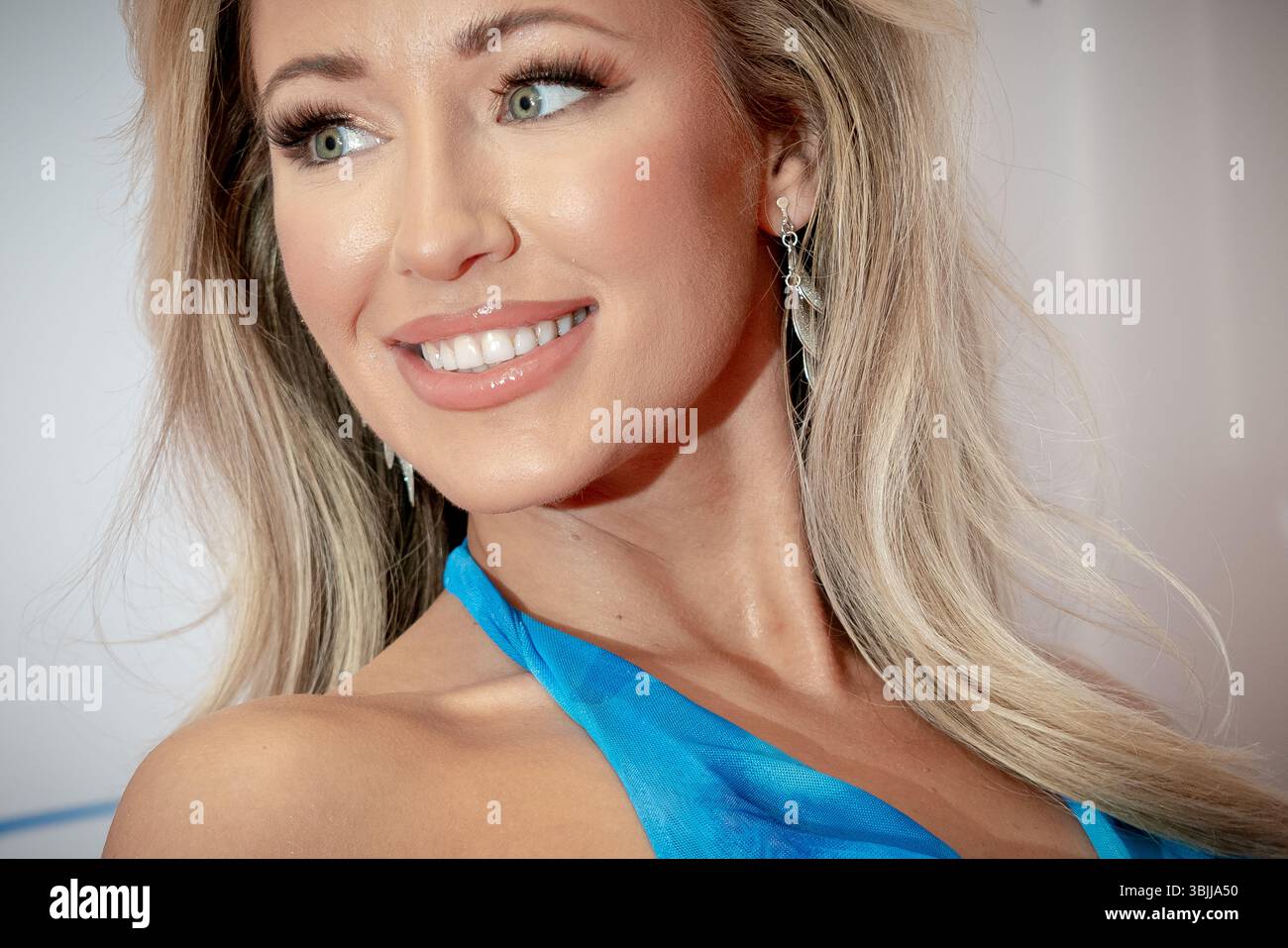 London, Großbritannien. Juni 2025. Amy Meisak besucht den Capital Summer Ball 2025 im Wembley Stadium. Guy Corbishley/EMPICS/Alamy Live News Stockfoto