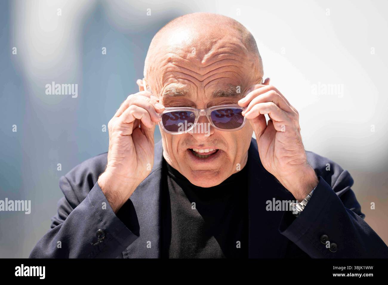Director Danny Boyle poses for photographers upon arrival at the photo call for the film '28 Years Later' on Monday, June 16, 2025, in London. (Photo by Scott A Garfitt/Invision/AP) Stockfoto