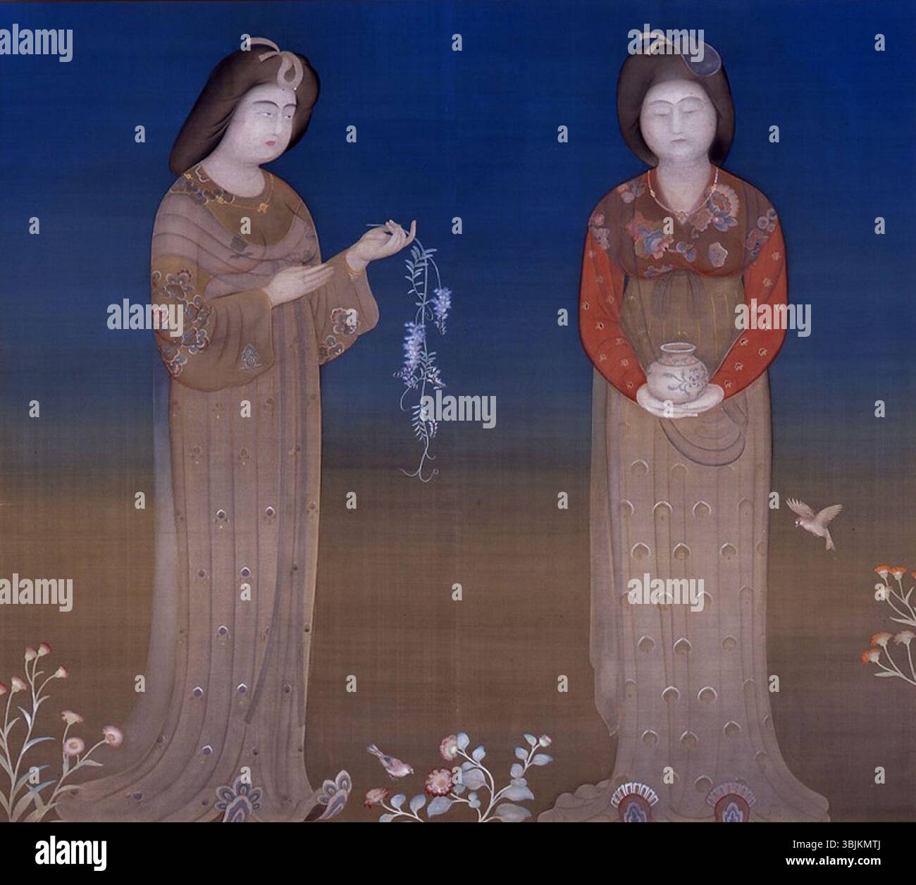 „Stehende Frauen“ (1924) ist ein Gemälde von Kikuchi Keigetsu (1879–1955), das im Nagano Prefectural Shinano Art Museum in Japan ausgestellt wurde. Dieses Kunstwerk spiegelt Keigetsu's Meisterschaft in der Darstellung menschlicher Figuren mit Anmut wider und erfasst die Eleganz und kulturelle Bedeutung von Frauen in der japanischen Kunst aus der Taisho-Zeit. Stockfoto