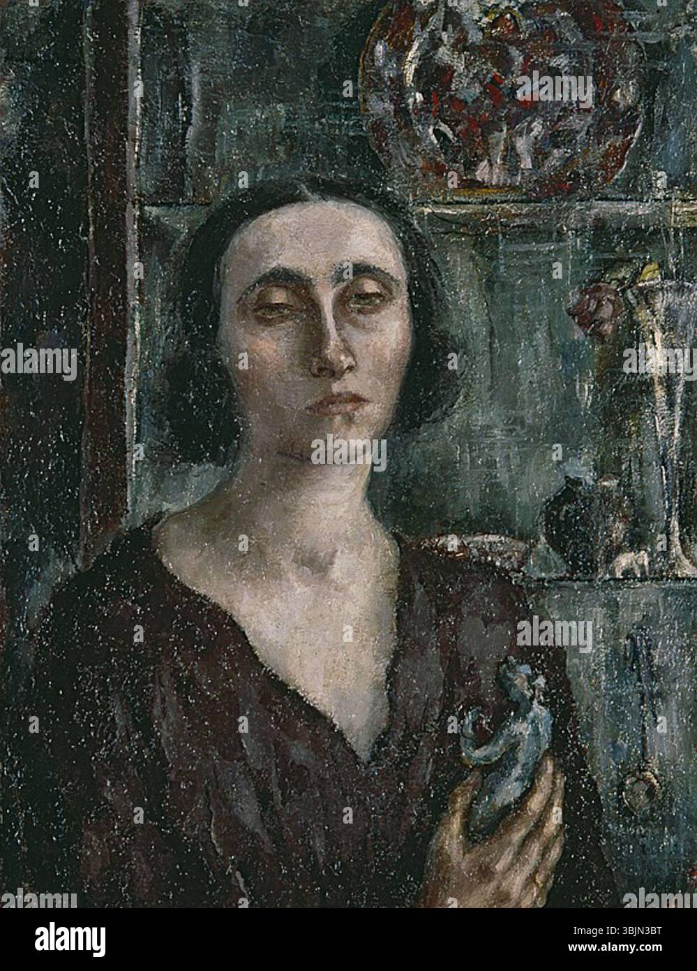 Madeleine Woogs Selbstporträt „Autoportrait à la Tanagra“ (ca. 1911–1916) fängt die Künstlerin in klassischer Pose ein, wobei Öl auf Leinwand verwendet wird, um einen traditionellen, von griechischer Skulptur beeinflussten Stil darzustellen. Stockfoto