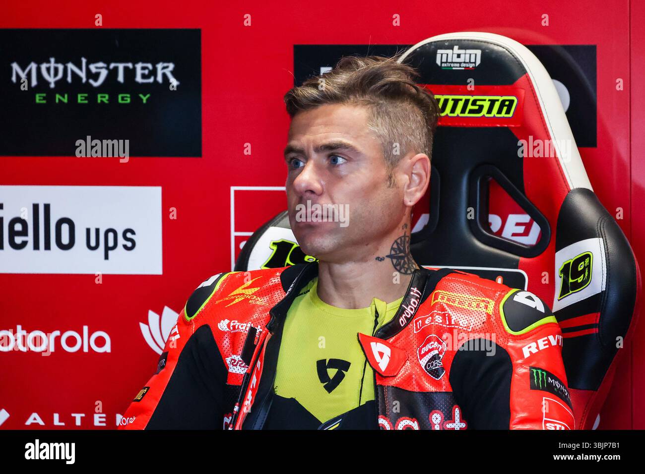 Misano Adriatico, Italien. Juni 2025. Alvaro Bautista von Aruba.it Racing - Ducati mit Ducati Panigale V4R wird während der FIM SBK Superbike World Championship Pirelli Emilia-Romagna Round 6 - Superpole Race auf dem Misano World Circuit Marco Simoncelli gesehen. Quelle: SOPA Images Limited/Alamy Live News Stockfoto