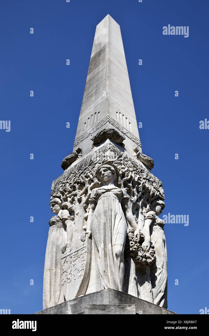 Alice-Denkmal, auch bekannt als Alice-Obelisk, entworfen von Ludwig Habich, Franz Rank und Adolf Zeller, Darmstadt, Hessen, Deutschland, Europa Stockfoto