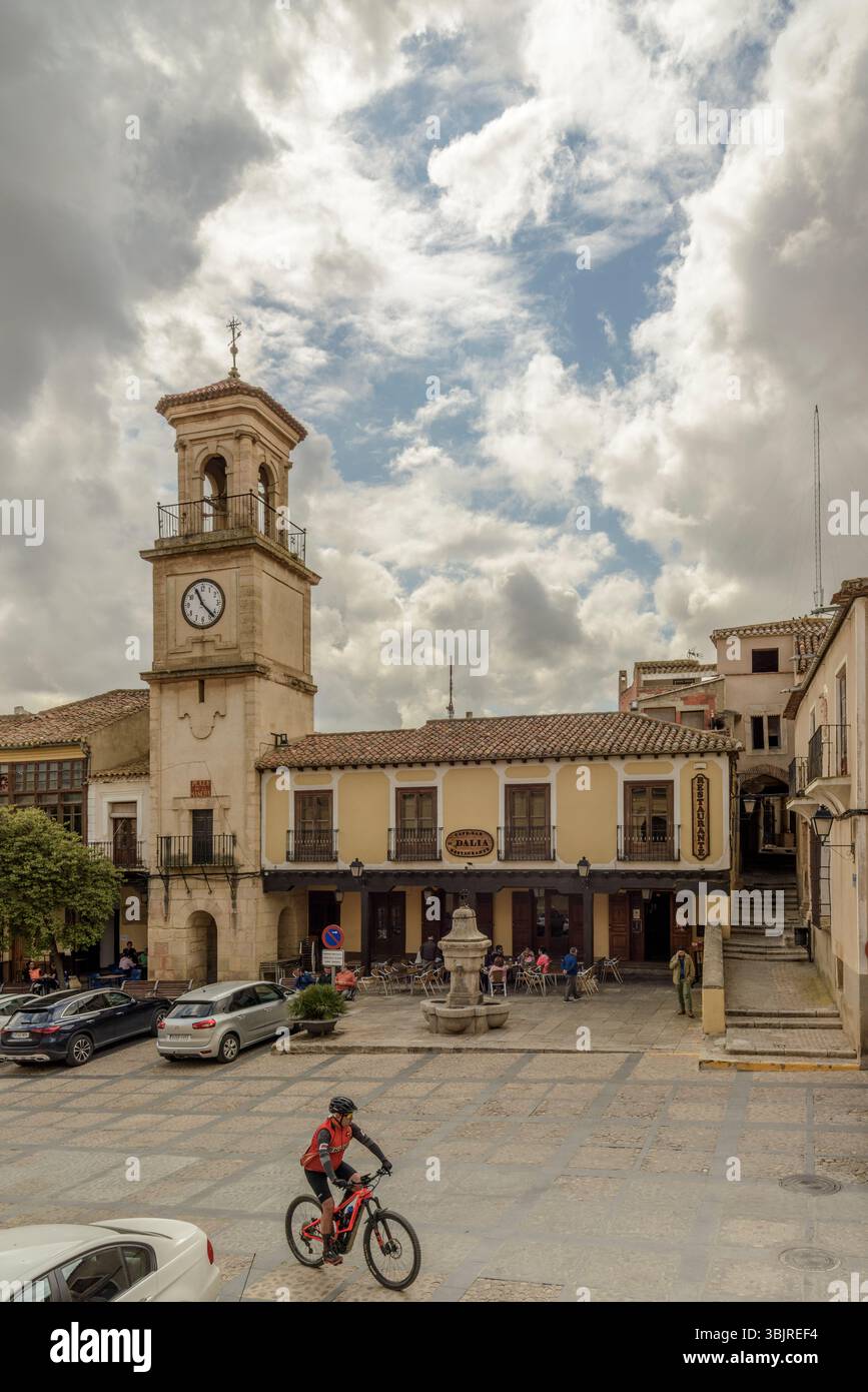 Uhrenturm, Melchor Garrido, neoklassizistisch, 19. Jahrhundert, in der Stadt Chinchilla de Montearagon, Provincia de Albacete, Kastilien La Mancha, Spanien, USA. Stockfoto