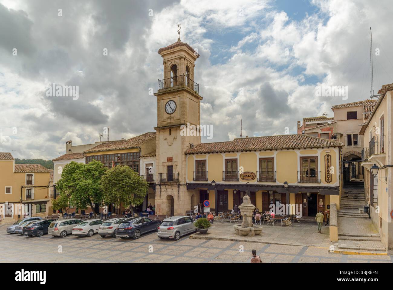 Uhrenturm, Melchor Garrido, neoklassizistisch, 19. Jahrhundert, in der Stadt Chinchilla de Montearagon, Provincia de Albacete, Kastilien La Mancha, Spanien, USA. Stockfoto