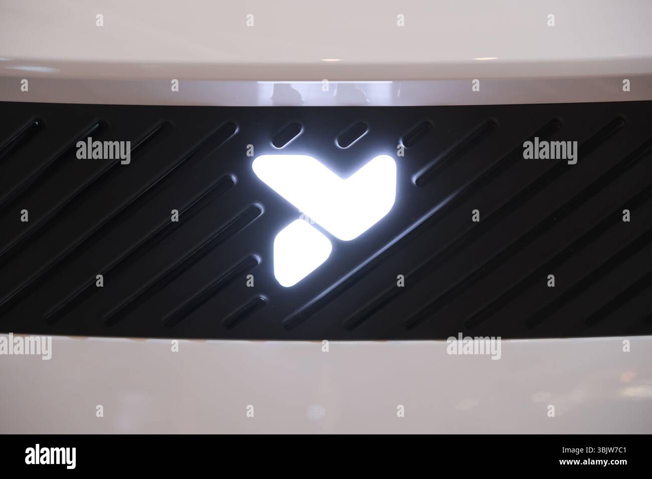 Shanghai, China - 25. Mai 2025: Logo der Marke Firefly Car. EV-Marke Stockfoto