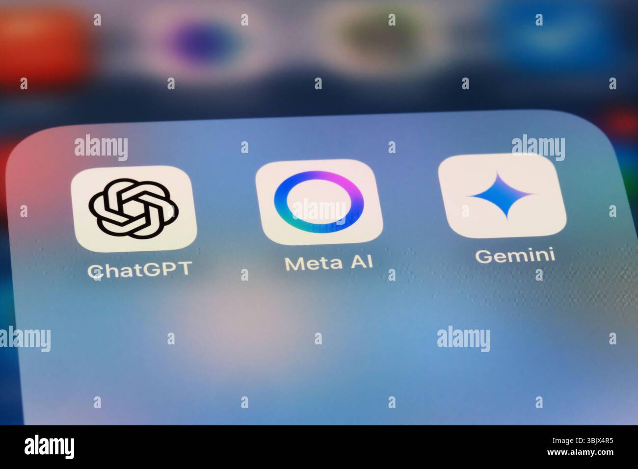 Shanghai, China - 20. April 2025: Meta AI, ChatGPT und Gemini AI App Icon Stockfoto