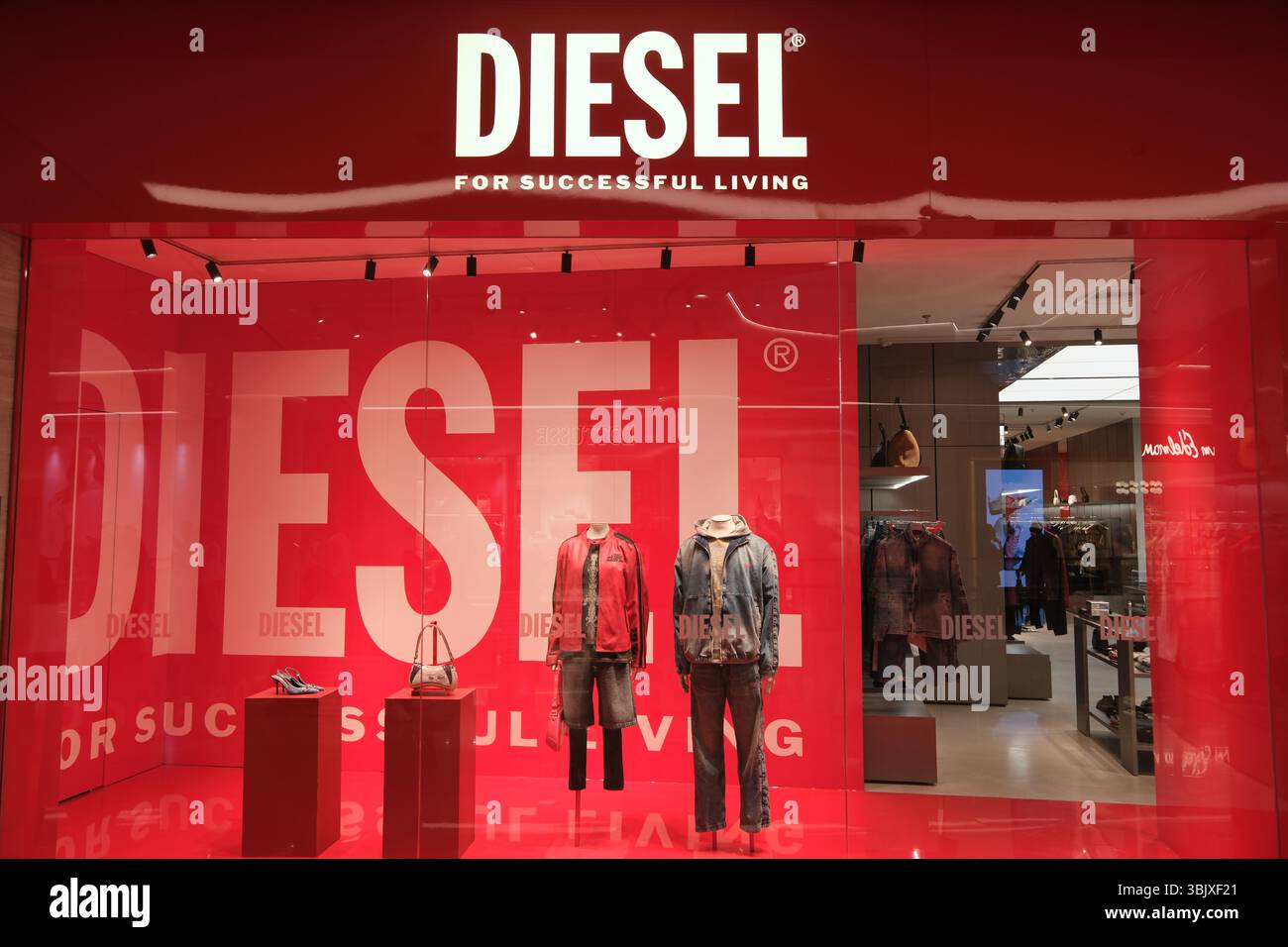 Shanghai, China - 29. März 2025: Diesel-Bekleidungsgeschäft Stockfoto