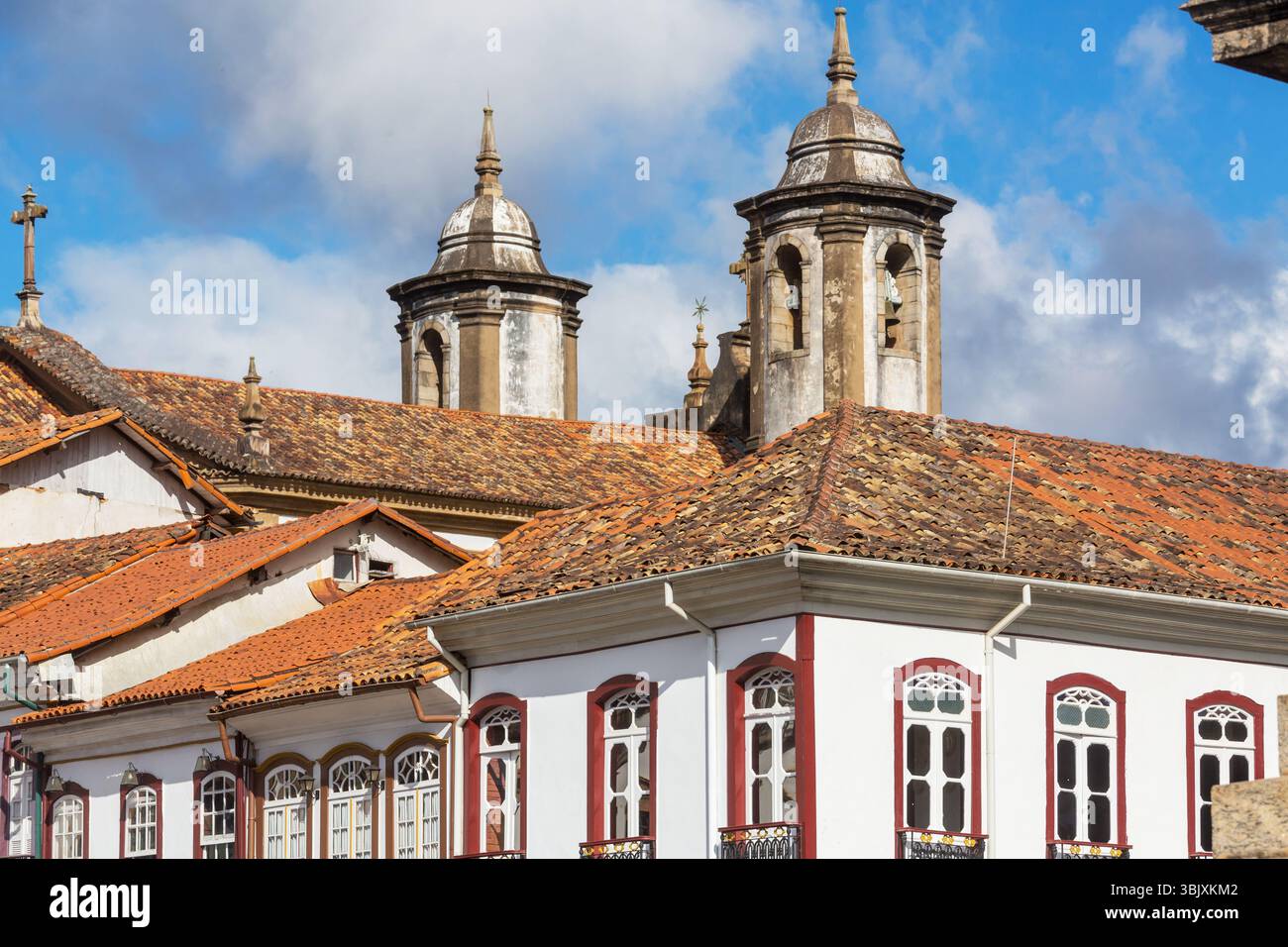 Ouro Preto, offiziell MunicÃ­pio de Ouro Preto, ist eine Stadt im brasilianischen Bundesstaat Minas Gerais. Die barocke Altstadt macht es aus Stockfoto