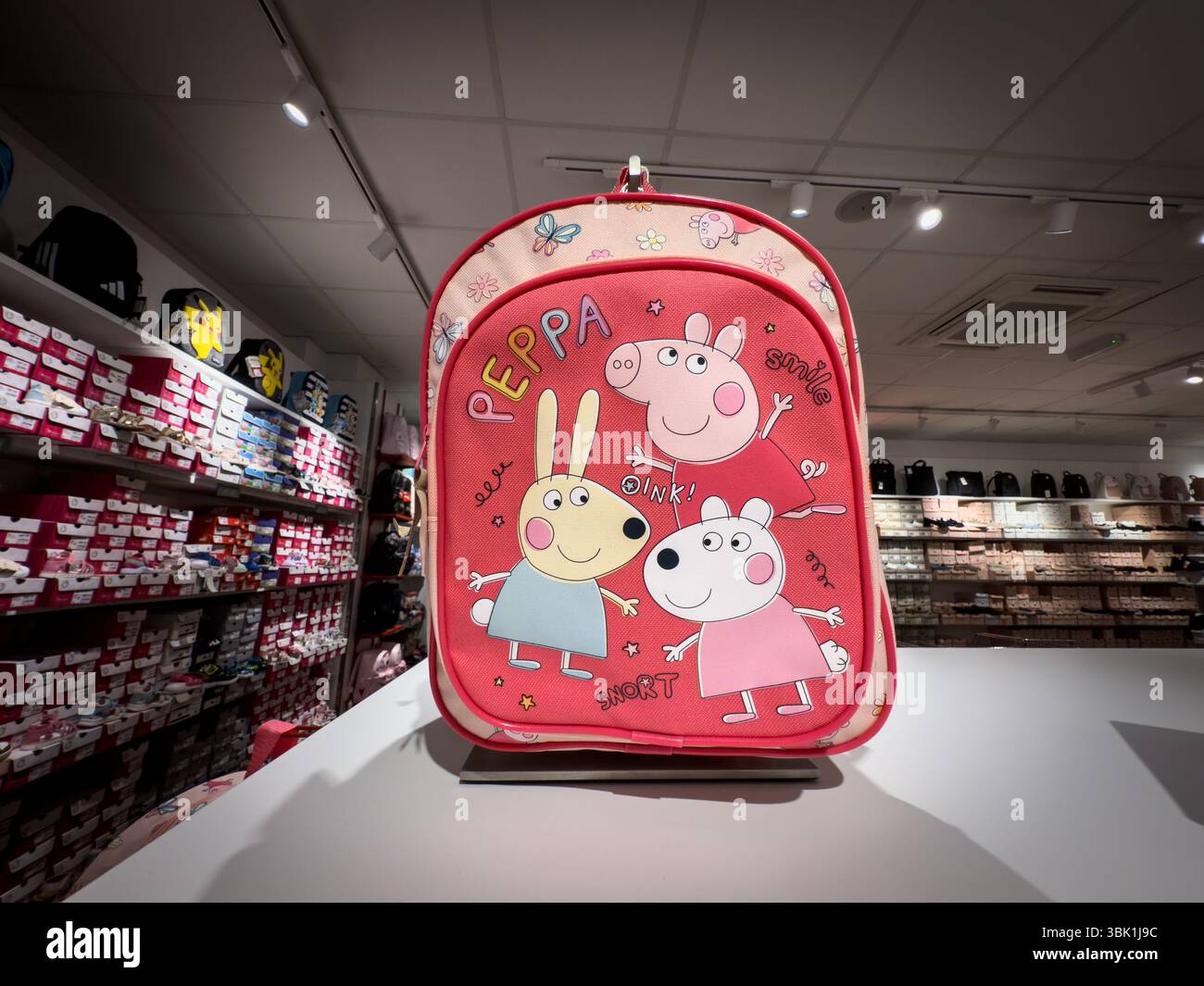 BELGRAD, SERBIEN - 22. APRIL 2025: Peppa Pig ist ein britisches Kind Stockfoto