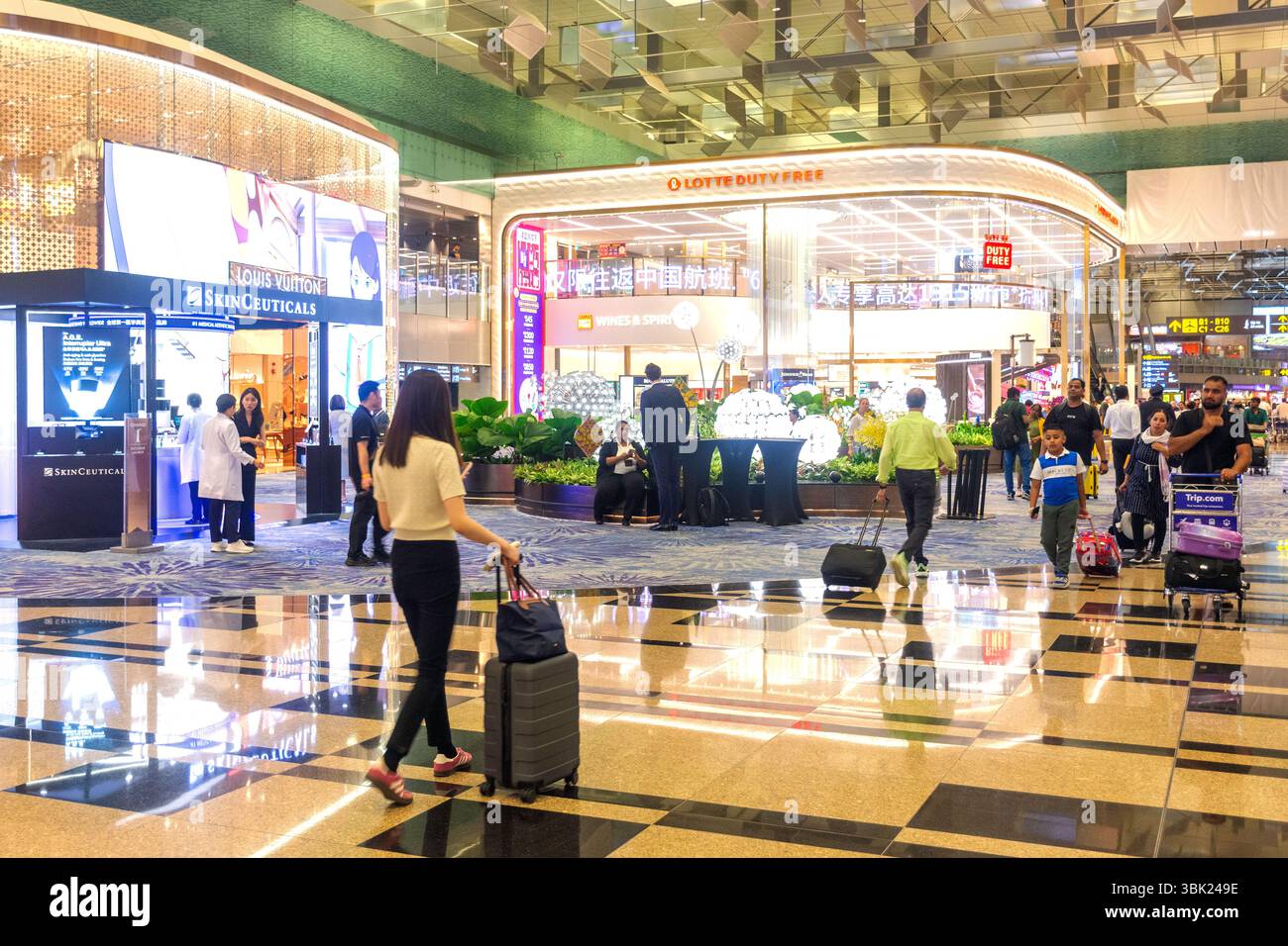 Duty-Free-Geschäfte, Terminal 2, Flughafen Singapur Changi, Changi, Republik Singapur Stockfoto