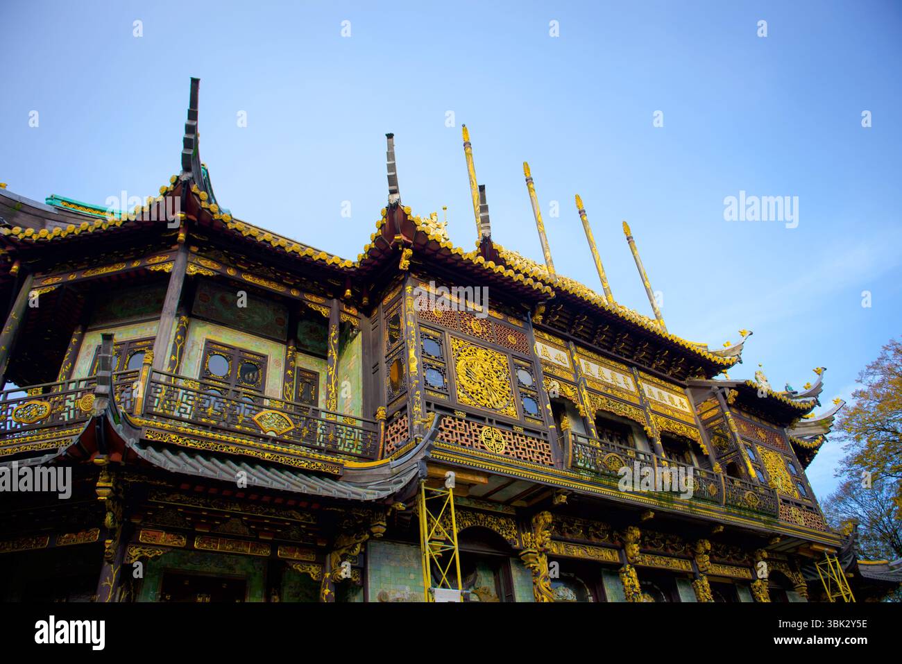 Foto von einem alten traditionellen chinesischen Gebäude Stockfoto