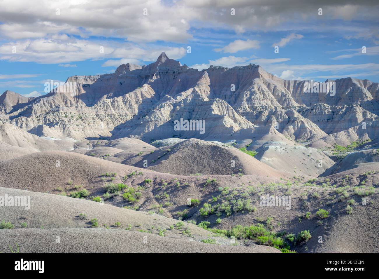 Blick auf Felsformationen im Badlands-Nationalpark, South Dakota, USA. Stockfoto