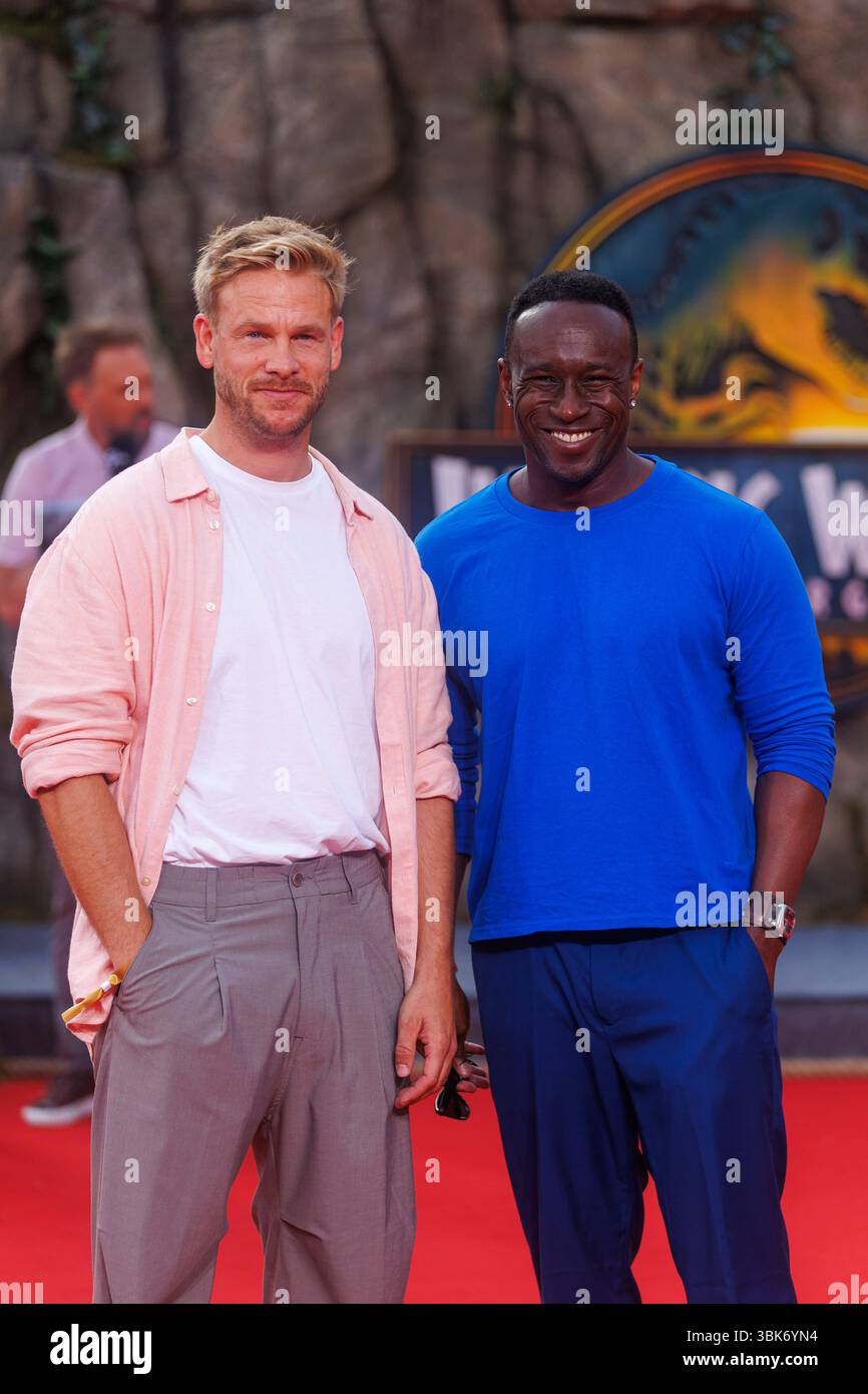 Deutschlandpremiere - Jurassic World: Die Wiedergeburt Frederic Heidorn und Jerry Kwarteng bei der Deutschlandpremiere zu Jurassic World: Die Wiedergeburt im Zoo Palast am 18.06.2025 in Berlin *** Deutsche Uraufführung von Jurassic World Rebirth Frederic Heidorn und Jerry Kwarteng bei der deutschen Uraufführung von Jurassic World Rebirth im Zoo Palast am 18 06 2025 in Berlin Copyright: XEventpressxKochanx Stockfoto