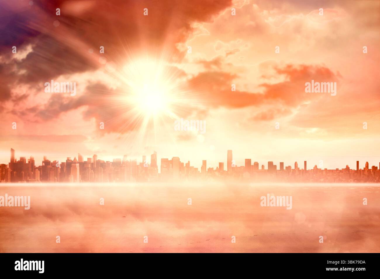 Die helle Sonnenscheibe strahlt warmes Licht über die flache Skyline der Stadt mit ruhigen Wasserreflexionen Stockfoto Die helle Sonnenscheibe strahlt warmes Licht über die flache Skyline der Stadt mit ruhigen Wasserreflexionen Stockfoto