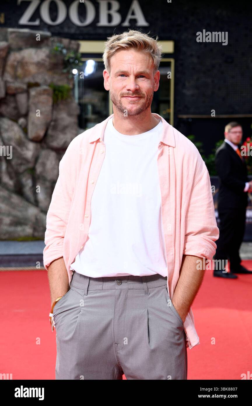 Frederic Heidorn bei der Premiere des Kinofilms Jurassic World: Rebirth / Jurassic World: Die Wiedergeburt im Zoo Palast. Berlin, 18.06.2025 *** Frederic Heidorn bei der Premiere des Films Jurassic World Rebirth Jurassic World die Wiedergeburt im Zoo Palast Berlin, 18 06 2025 Foto:Xn.xKubelkax/xFuturexImagex jurassic berlin 5729 Stockfoto
